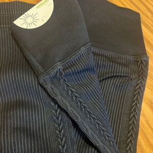 NEW Aerie High Rise Leggings size small
